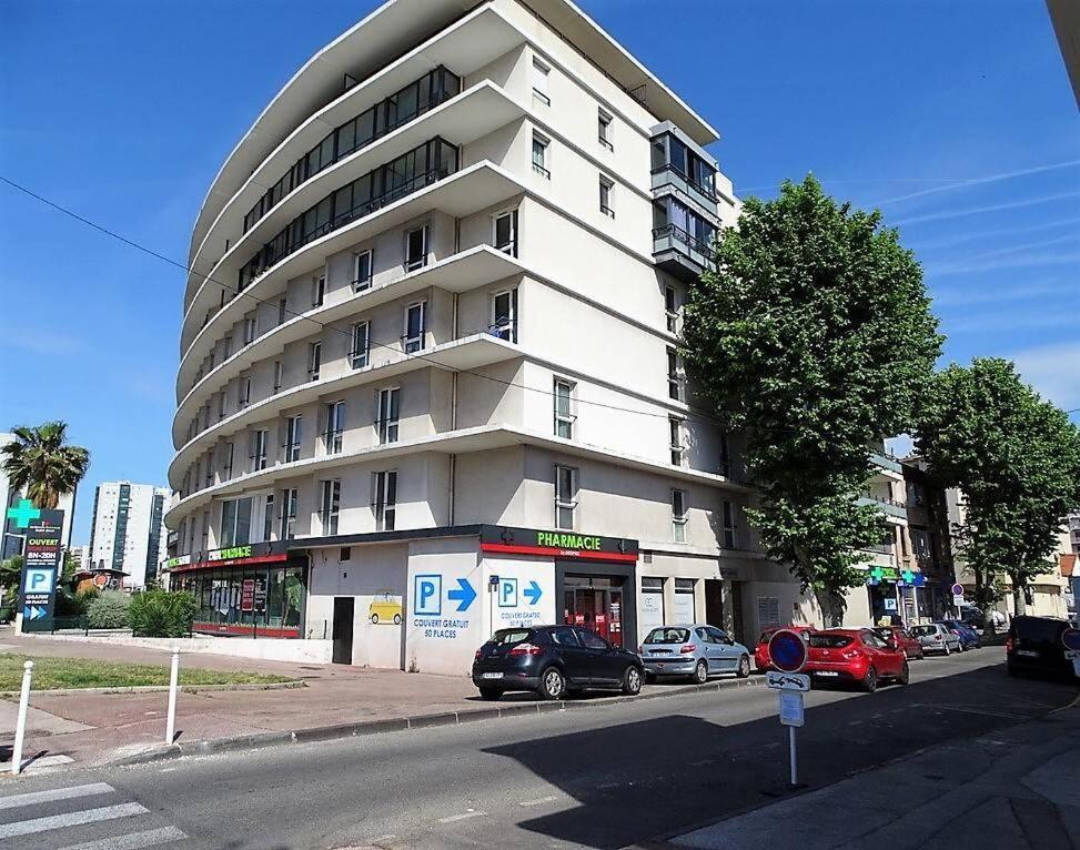 Charmant T2 Climatise Proche Du Centre Et Des Commerces - Gare A 15 Minutes Tolone Esterno foto
